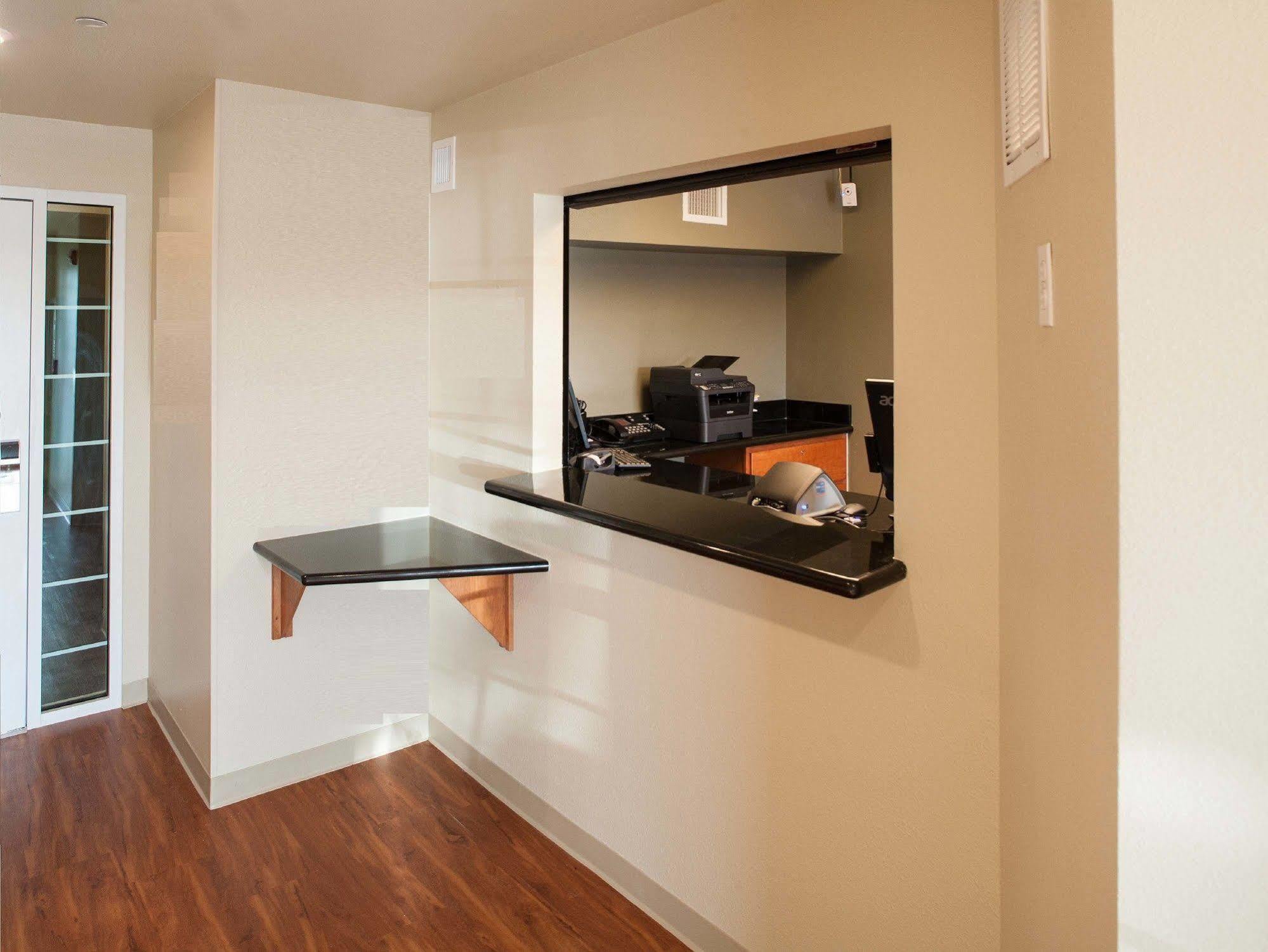 Extended Stay America Select Suites - Colorado Springs Exterior photo