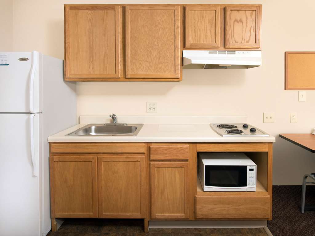 Extended Stay America Select Suites - Colorado Springs Room photo
